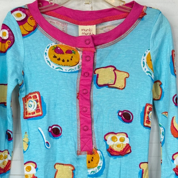 Munki Munki Toddler Girls Blue Pink Food Pattern One Piece LS Pajamas Pj Sz. 2T - Picture 4 of 15